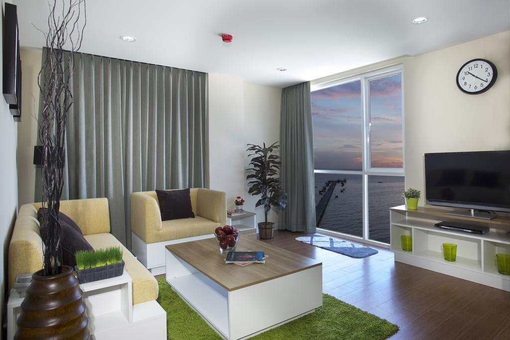 BBG Seaside Luxurious Apartamento con servicio Bangsaen Habitación foto