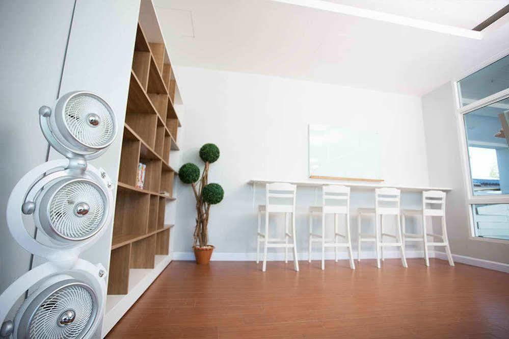 BBG Seaside Luxurious Apartamento con servicio Bangsaen Exterior foto