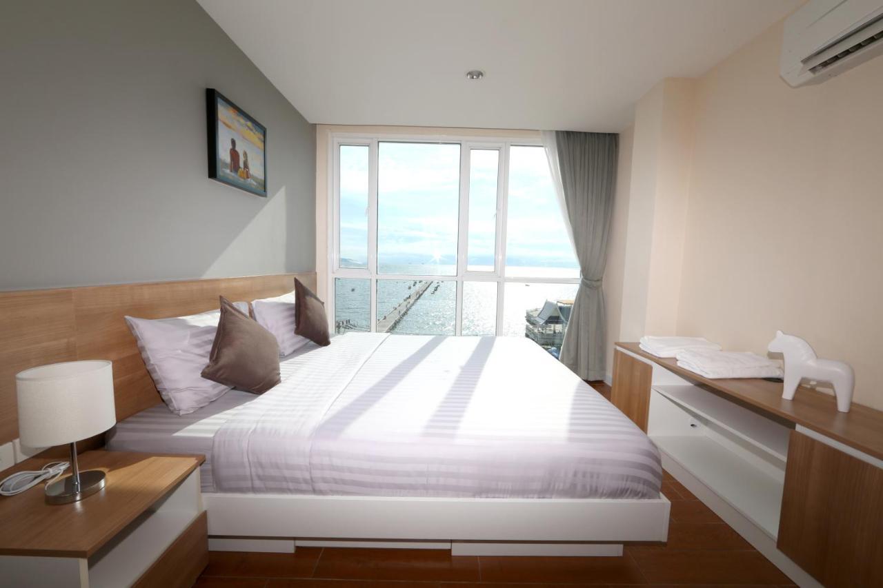 BBG Seaside Luxurious Apartamento con servicio Bangsaen Exterior foto